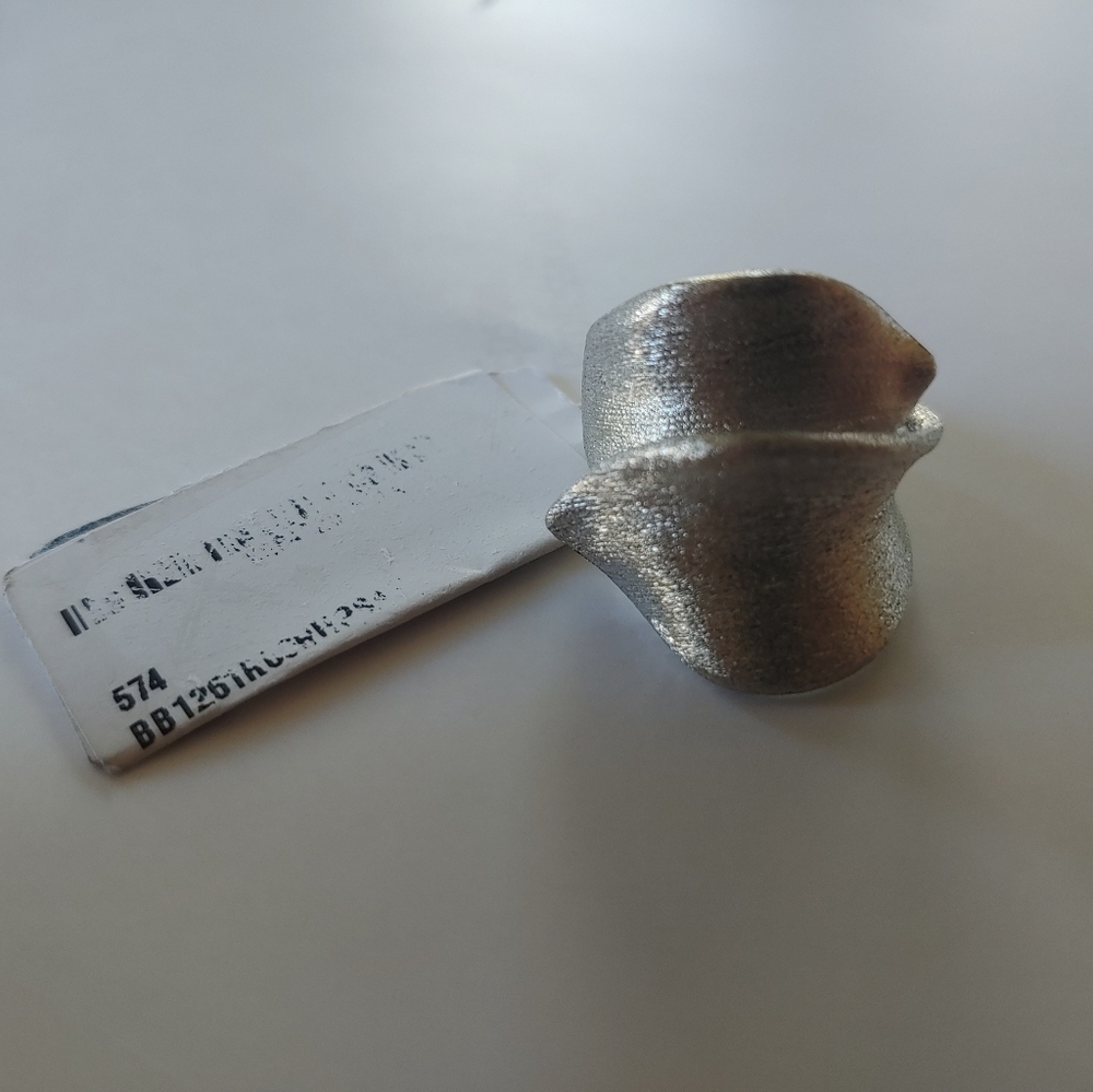 Ring - Picture 5 of 5